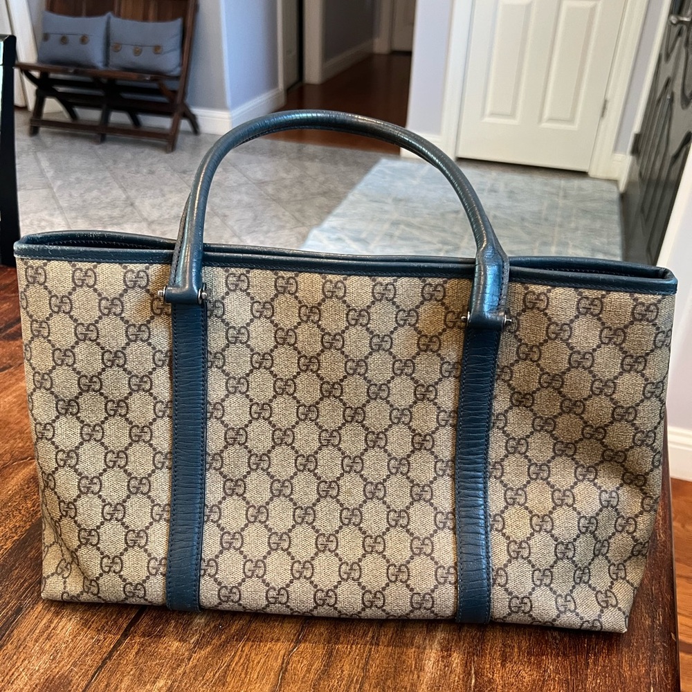 Vintage Gucci tote, signature canvas with blue trim - Picture 2 of 6